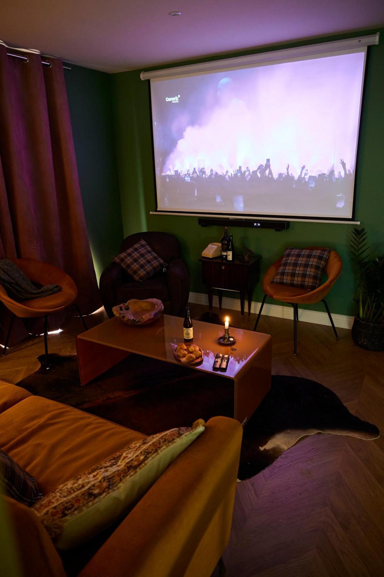 Le Sommelier Bed & Breakfast ไบโยล ภายนอก รูปภาพ